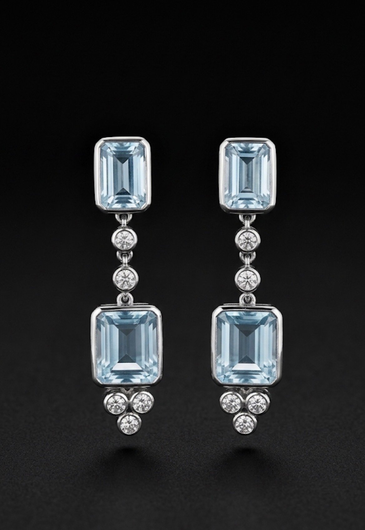 Pendientes - Platino - Aguamarina 20ct - Diamantes 0.70ct - Art Déco